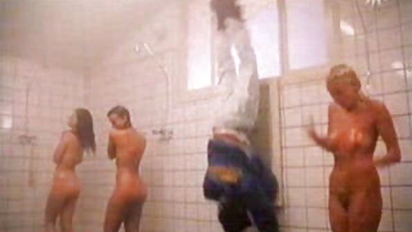 মেয়ে সমকামী, বাংলা sex video চুম্বন, লেহন
